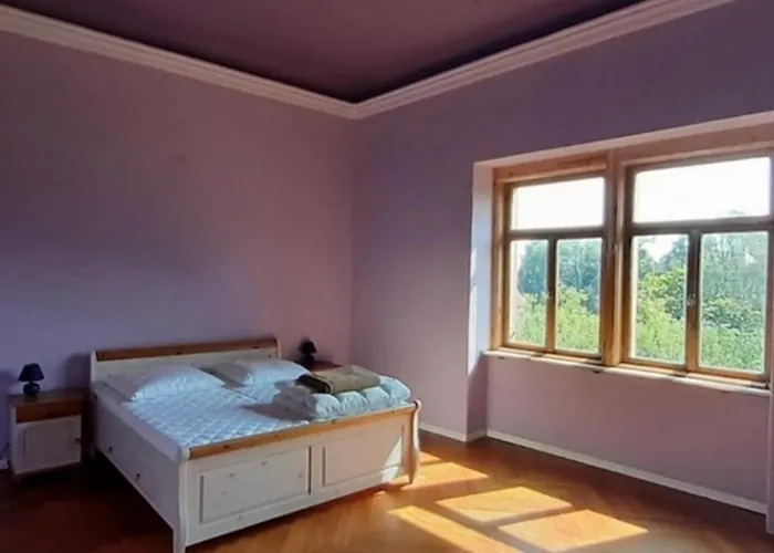 Guest house Schloss Ruhethal Mugeln