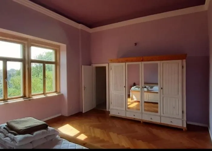 Schloss Ruhethal Guest house